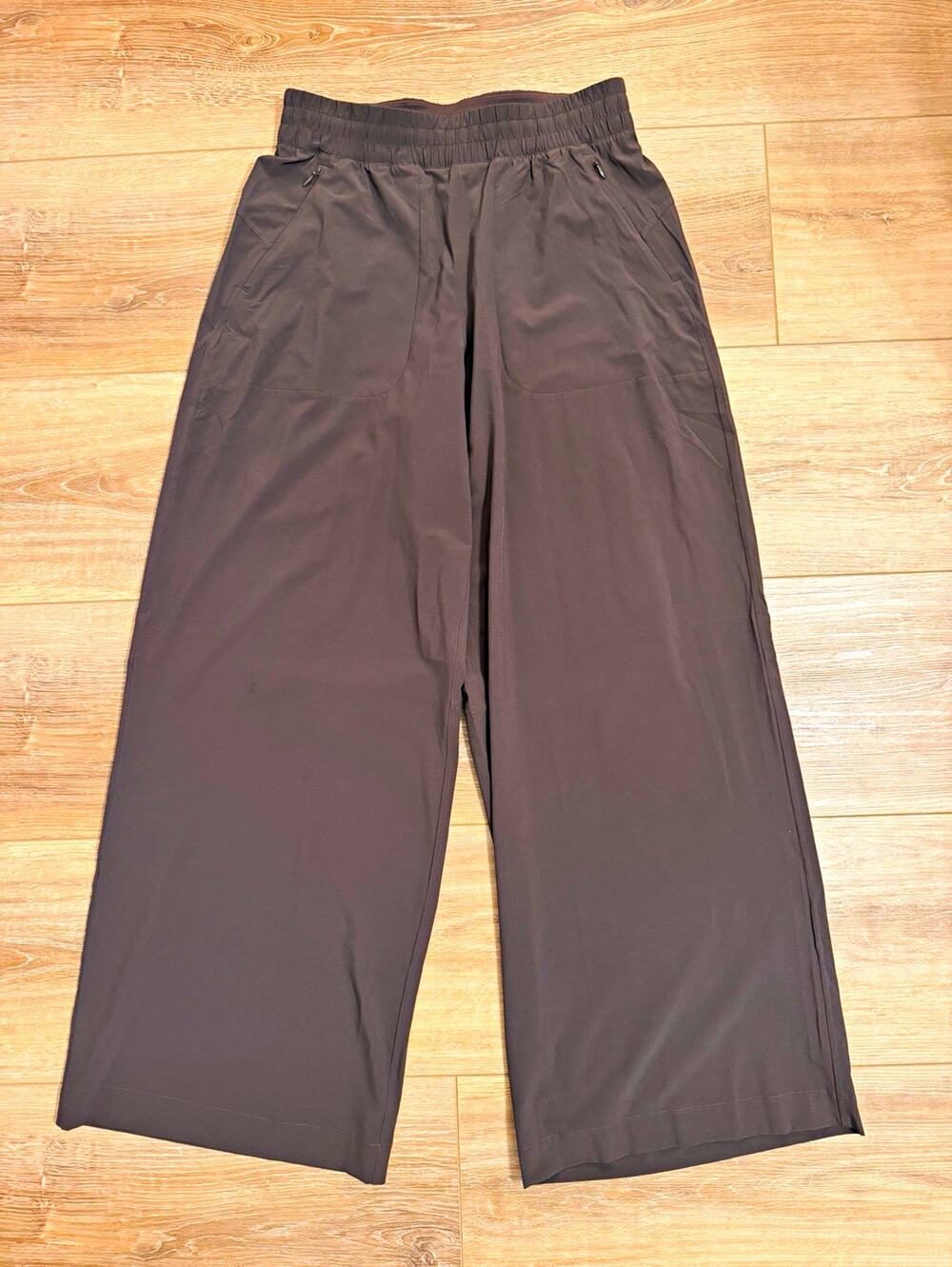 Lululemon Athletica Swift Mid-Rise Wide-Leg Pants Brown 31" Inseam Size 6